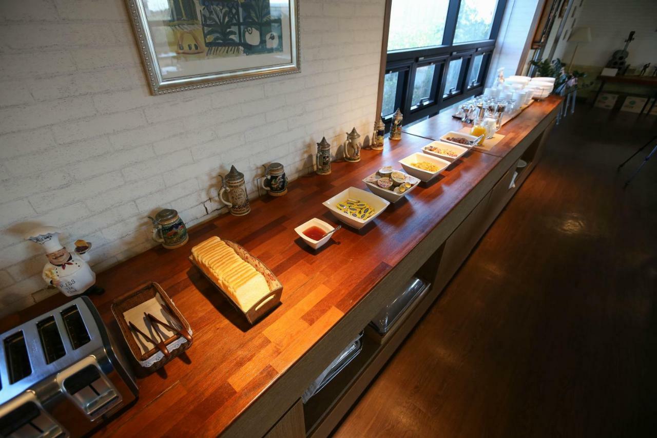 卡萨代维瓦尔第酒店 西归浦市 外观 照片